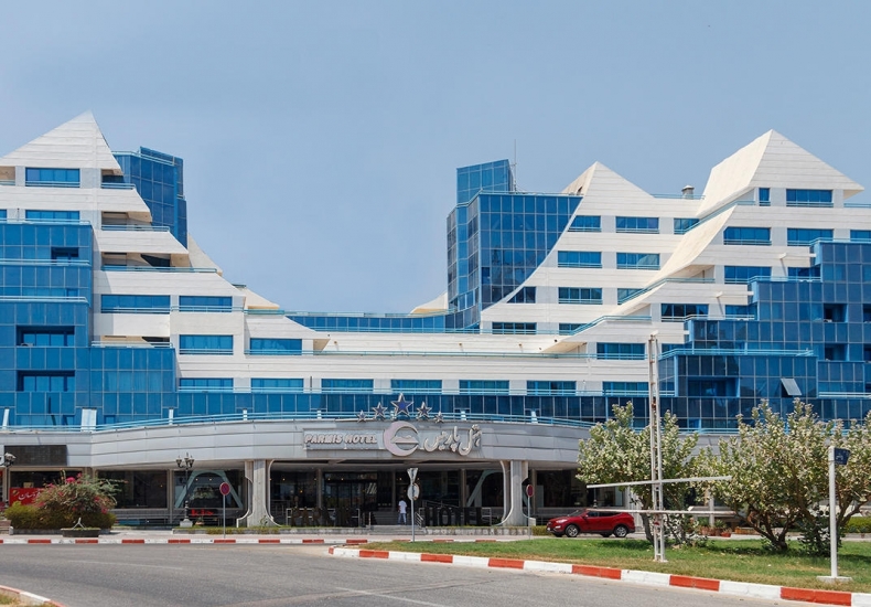 Hotel Parmis Kish